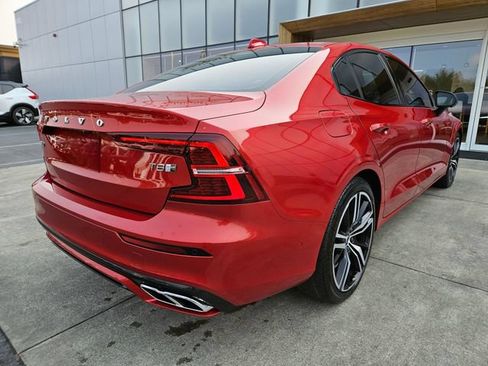 Used 2019 Volvo S60 T8 R-Design AWD/4WD image 5