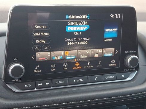 Used 2023 Nissan Rogue SV image 16