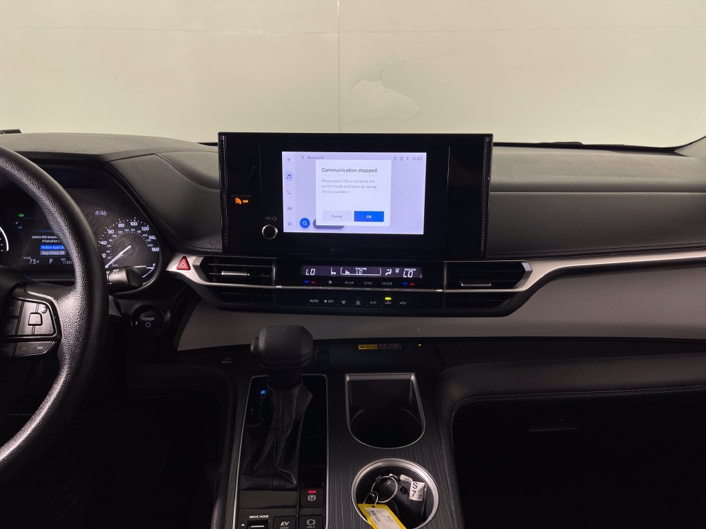 Certified 2026 Toyota Sienna LE FWD image 15