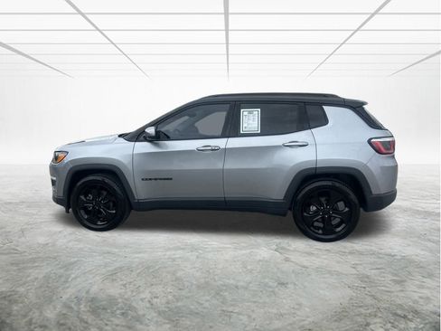 Certified 2019 Jeep Compass Altitude image 7