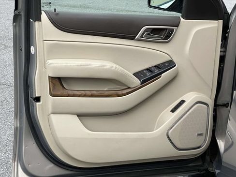 Used 2019 GMC Yukon Denali w/ Denali Ultimate Package AWD/4WD image 15