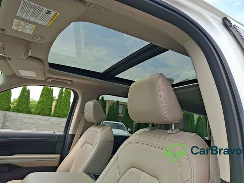 Used 2023 Ford Expedition Limited AWD/4WD image 13