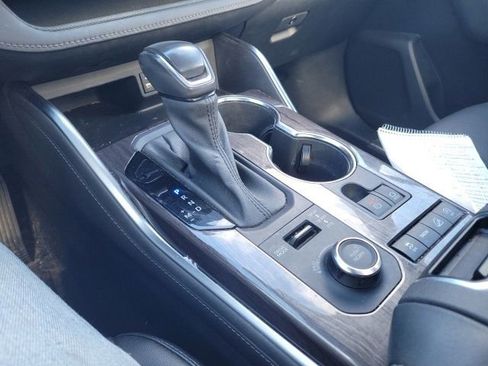 Certified 2022 Toyota Highlander Platinum image 26