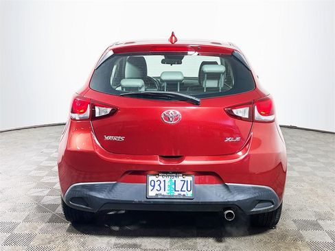 Certified 2020 Toyota Yaris XLE image 7