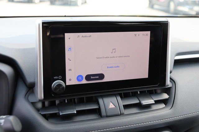 Used 2025 Toyota RAV4 XLE w/ Weather Package AWD/4WD image 15