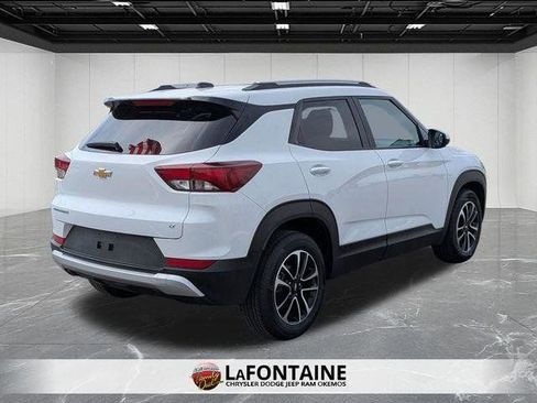 Used 2025 Chevrolet TrailBlazer LT FWD image 5