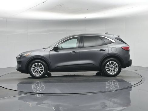 Used 2022 Ford Escape SE FWD image 25