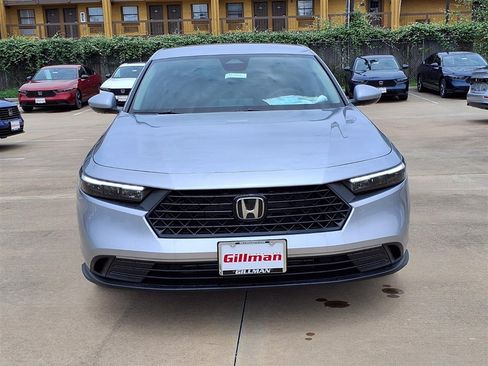 Used 2026 Honda Accord LX image 11