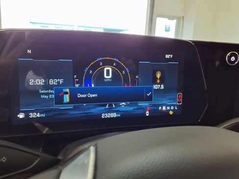 Used 2026 Chevrolet Equinox LT w/ Convenience Package II FWD image 15