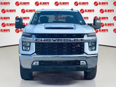 Used 2023 Chevrolet Silverado 2500 LT w/ Convenience Package AWD/4WD image 2