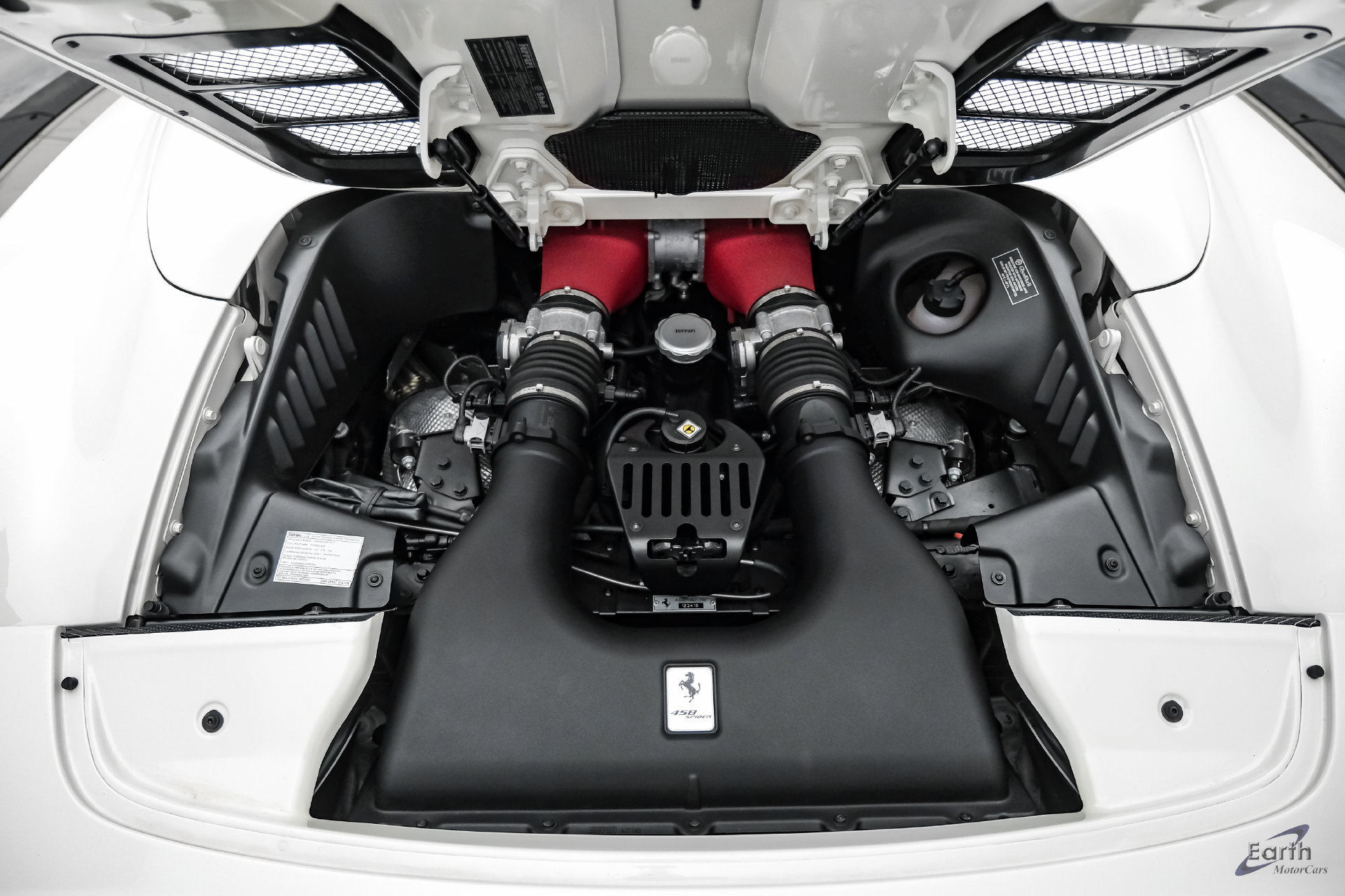 Used 2015 Ferrari 458 Spider RWD image 4