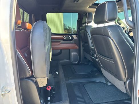 Used 2022 GMC Sierra 1500 Denali Ultimate image 12