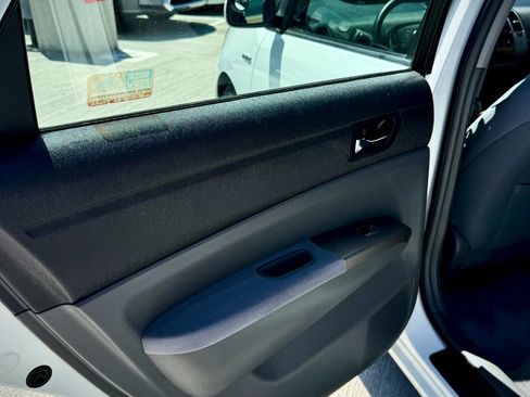 Used 2007 Toyota Prius FWD image 32
