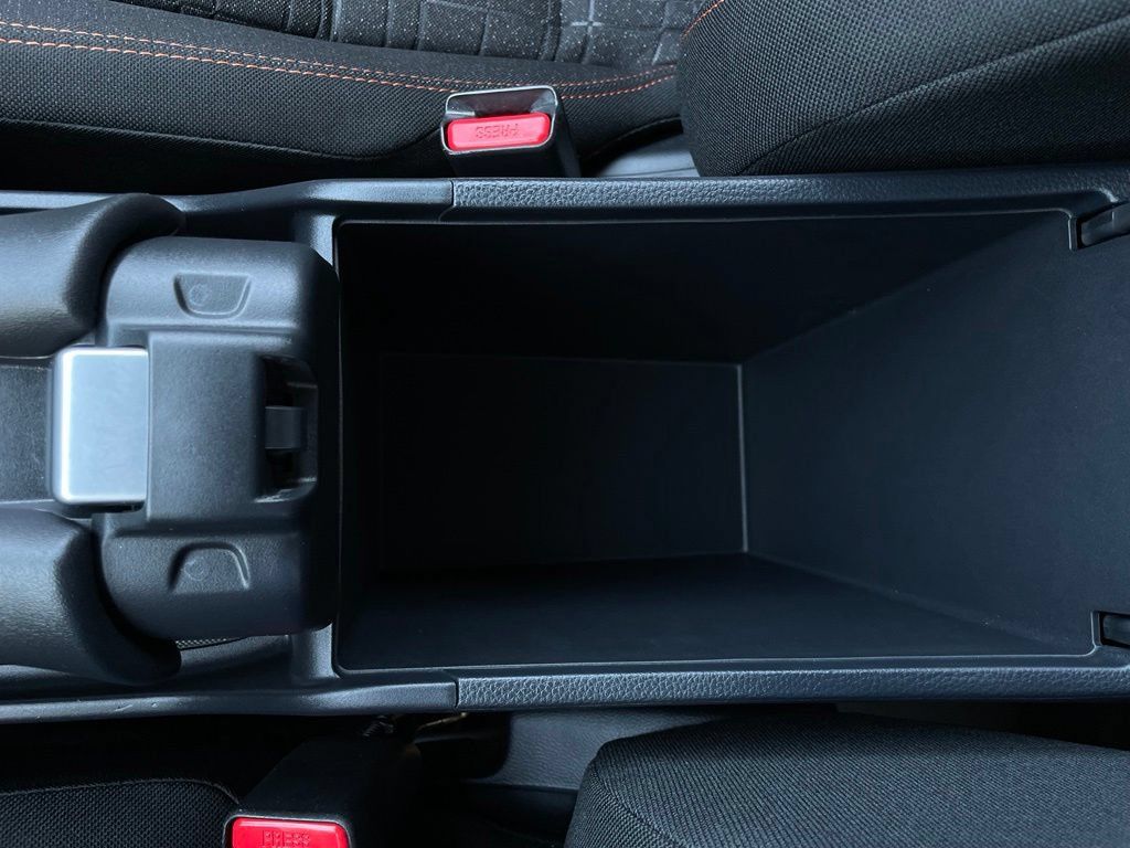 Certified 2025 Honda HR-V Sport image 20
