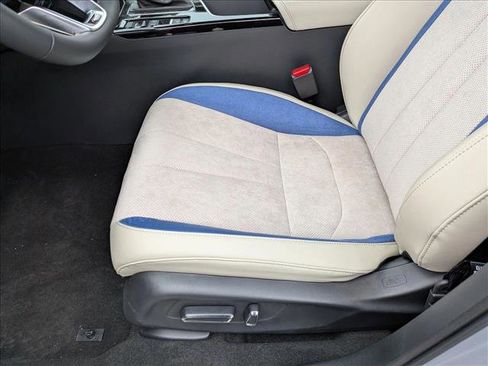 New 2025 Acura ADX A-Spec image 4