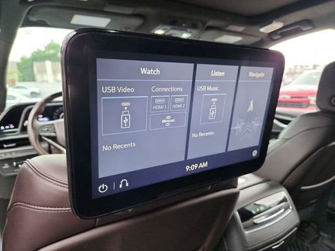 Used 2021 Cadillac Escalade Sport Platinum RWD image 36