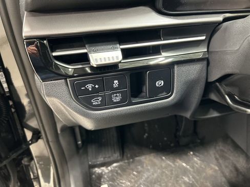 New 2026 Kia Sportage EX image 11