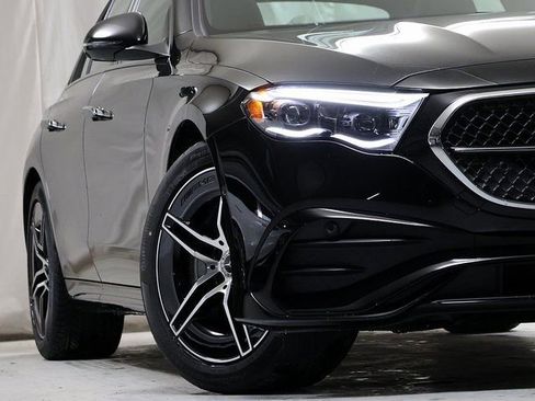 New 2026 Mercedes-Benz E 450 4MATIC Sedan image 4