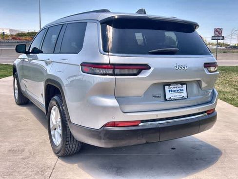 Used 2024 Jeep Grand Cherokee L Laredo RWD image 5