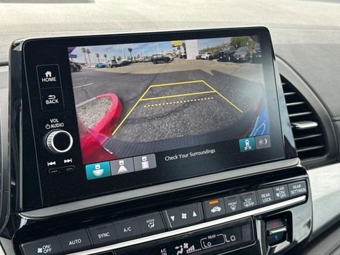 Used 2025 Honda Odyssey Sport-L image 25