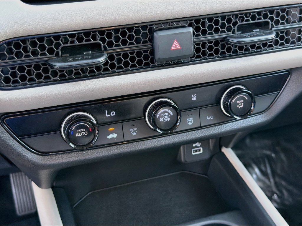 Certified 2025 Honda HR-V LX image 14
