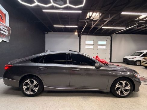 Used 2018 Honda Accord EX-L image 11