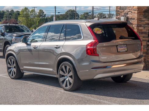 Used 2022 Volvo XC90 T6 Inscription w/ Advanced Package image 5