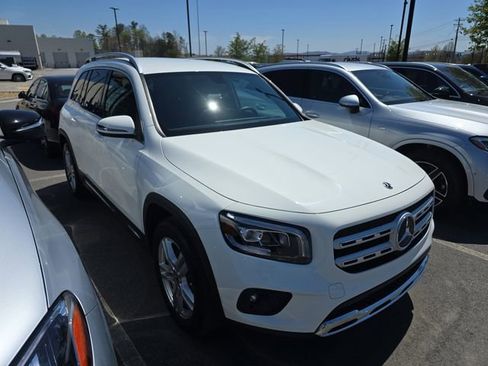 Certified 2022 Mercedes-Benz GLB 250 4MATIC image 1