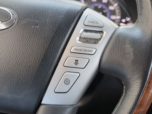 Used 2016 INFINITI QX80 2WD w/ Deluxe Technology Package image 39