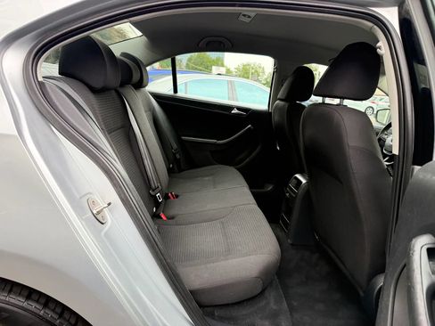 Used 2016 Volkswagen Jetta S FWD image 29