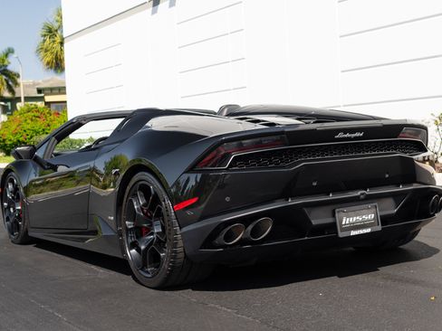 Used 2017 Lamborghini Huracan LP 610-4 image 22