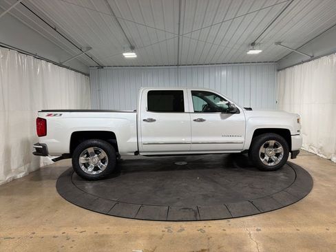 Used 2016 Chevrolet Silverado 1500 LTZ Z71 w/ LTZ Plus Package image 10