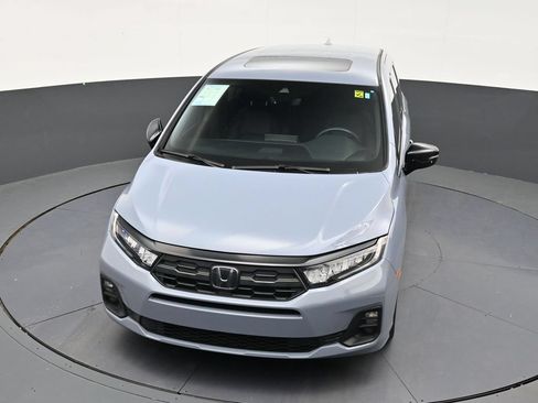 Used 2025 Honda Odyssey Sport-L image 18