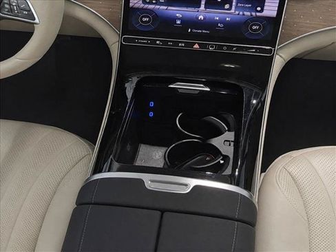Used 2023 Mercedes-Benz EQS 450+ SUV image 18
