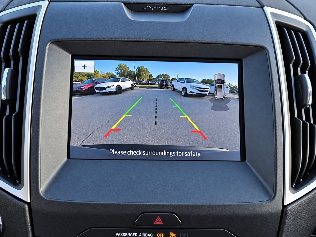 Used 2020 Ford Edge SEL w/ Convenience Package AWD/4WD image 18