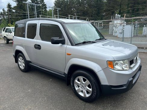 Used 2011 Honda Element EX image 3