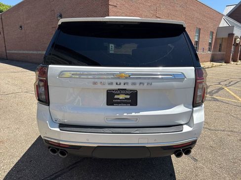 Used 2023 Chevrolet Suburban High Country AWD/4WD image 7