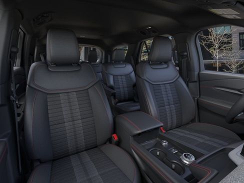 New 2026 Ford Explorer ST-Line AWD/4WD image 10