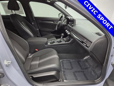 Used 2022 Honda Civic Sport image 16