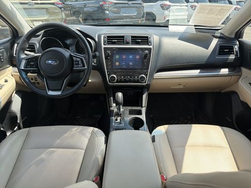 Used 2019 Subaru Outback 2.5i Limited AWD/4WD image 10