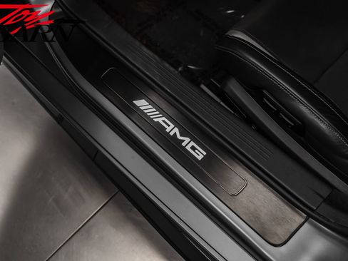 Used 2018 Mercedes-Benz AMG GT R image 24