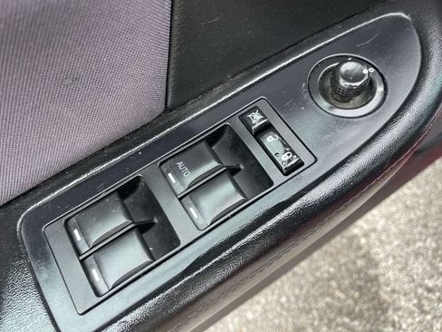 Used 2012 Chrysler 200 Touring w/ Sun/Sound Group FWD image 13