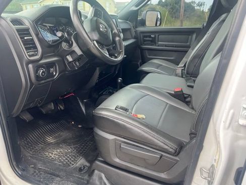 Used 2021 RAM 3500 Tradesman w/ Chrome Appearance Group AWD/4WD image 11