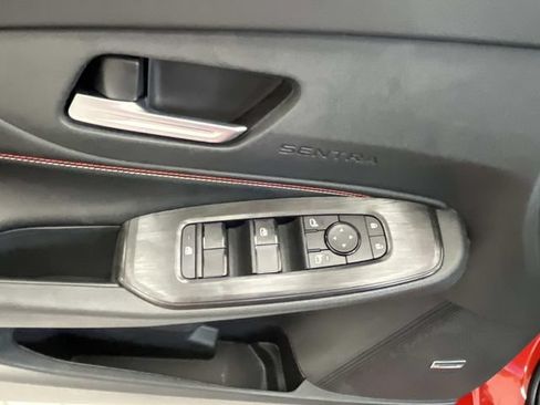 New 2026 Nissan Sentra SR w/ SR Premium Package FWD image 21