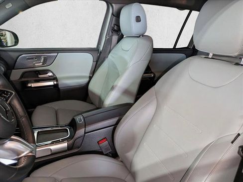 Certified 2026 Mercedes-Benz GLB 250 image 19