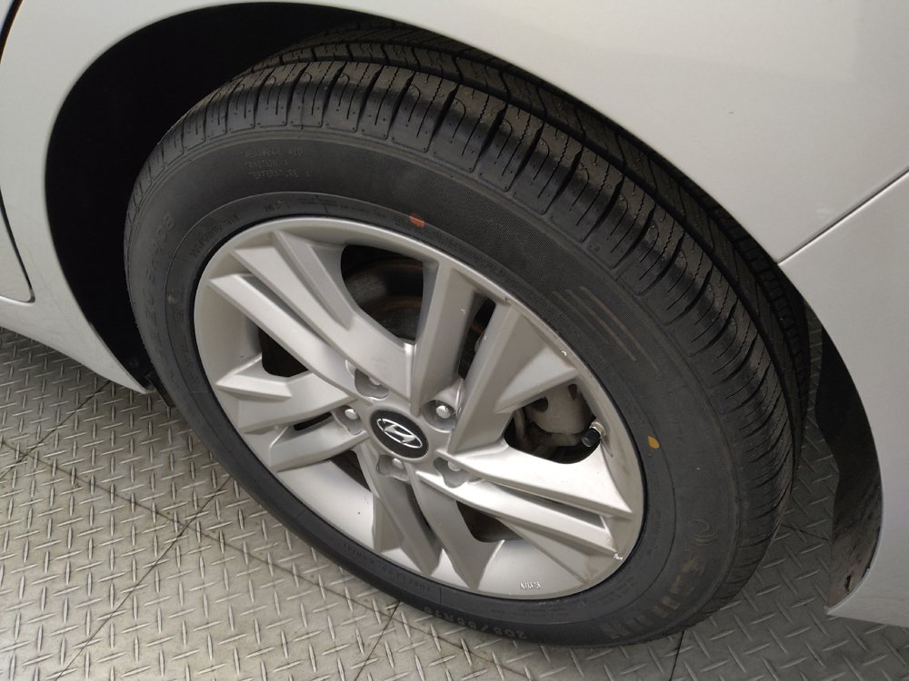 Used 2019 Chevrolet Malibu LS FWD image 31