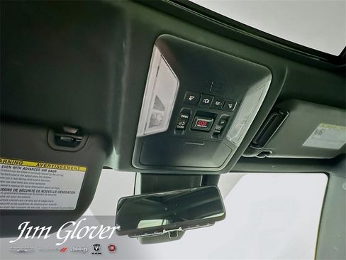 Used 2019 Toyota RAV4 XSE image 37