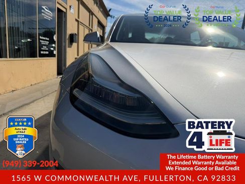 Used 2018 Tesla Model 3 Long Range RWD image 16