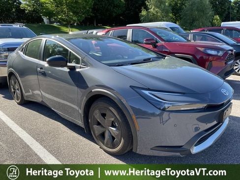 Used 2023 Toyota Prius Prime FWD image 1