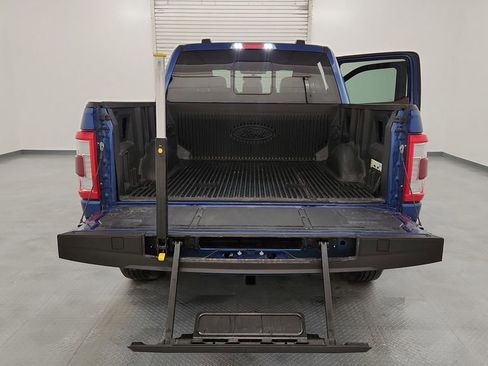 Certified 2022 Ford F150 Lariat w/ Equipment Group 502A High image 32